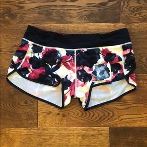 Lululemon Speed Short Sz 10